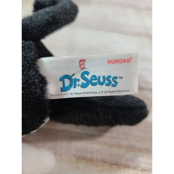 Aurora Dr. Seuss Plush Cat In The Hat Stuffed Animal Toy Black White Red 2017 8" - Picture 4 of 4